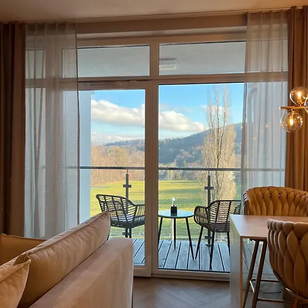 Pod Debowcem Comfort Apartment