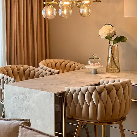 Pod Debowcem Comfort Apartmán