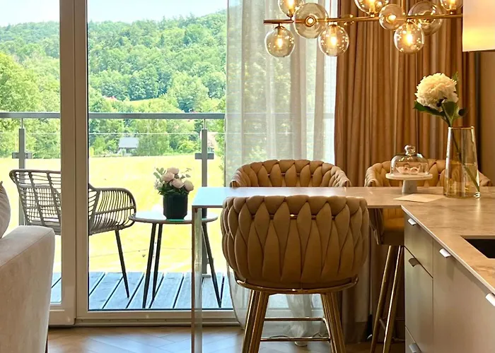 Pod Debowcem Comfort Apartmán *